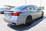 Certified 2022 Nissan Altima 2.5 SR w/ Midnight Edition Package image 5