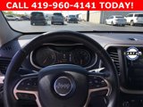 Used 2016 Jeep Cherokee Latitude image 3