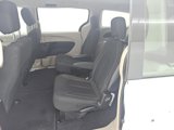 Used 2023 Chrysler Voyager LX image 3