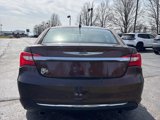 Used 2013 Chrysler 200 Limited image 4