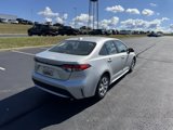 Used 2022 Toyota Corolla LE image 3
