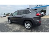 Used 2017 Jeep Cherokee Latitude w/ Cold Weather Group image 6