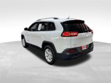 Used 2017 Jeep Cherokee Latitude image 6