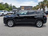 Used 2025 Jeep Compass Sport image 3