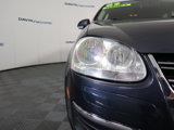 Used 2009 Volkswagen Jetta SE image 3