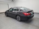 Used 2016 Nissan Altima 2.5 SV image 3