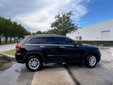 Used 2014 Jeep Grand Cherokee Laredo w/ 18" Wheel & 8.4" Radio Group image 4
