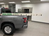 Used 2024 Nissan Frontier SV image 4
