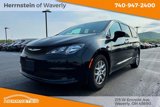 Used 2022 Chrysler Voyager LX image 3