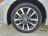Used 2017 Nissan Altima 2.5 SL w/ Moonroof Package image 5