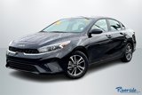 Used 2024 Kia Forte LXS image 3