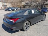 Certified 2022 Hyundai Elantra SEL w/ Convenience + Premium Package image 3