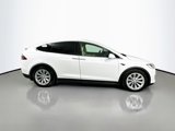Used 2018 Tesla Model X 75D image 4
