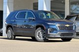 Used 2023 Chevrolet Traverse LT image 2