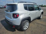 Used 2021 Jeep Renegade Latitude image 2