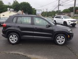 Used 2017 Volkswagen Tiguan S image 4