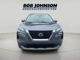 Used 2023 Nissan Rogue SV image 2