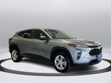 Used 2024 Chevrolet Trax LS w/ Driver Confidence Package image 4
