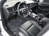Used 2023 Porsche Macan Turbo image 4
