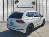 Used 2021 Volkswagen Tiguan SE R-Line image 4