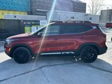 Used 2022 Kia Seltos Nightfall Edition image 4