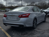 Used 2017 Nissan Altima 2.5 SV w/ Convenience Package image 5