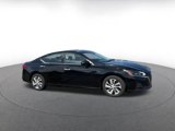 Used 2023 Nissan Altima 2.5 S image 2