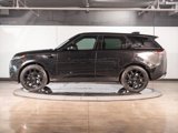 Used 2024 Land Rover Range Rover Sport SE image 3