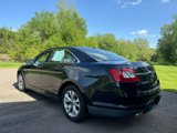 Used 2011 Ford Taurus SEL image 2