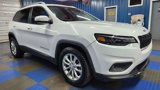 Used 2019 Jeep Cherokee Latitude w/ Popular Appearance Group image 2