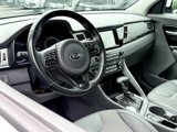 Used 2018 Kia Niro EX image 3