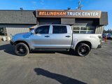 Used 2010 Toyota Tundra 4x4 CrewMax image 2