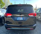 Used 2017 Chrysler Pacifica Touring-L Plus w/ Advanced Safetytec Group image 5