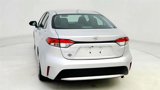 Used 2022 Toyota Corolla LE image 3