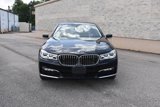 Used 2016 BMW 750i w/ Executive Package image 5