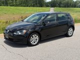 Used 2017 Volkswagen Golf S image 3