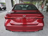 Used 2019 Toyota Avalon XSE image 6