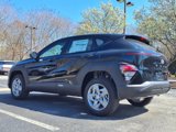 New 2025 Hyundai Kona SE image 4