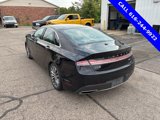 Used 2020 Lincoln MKZ image 5