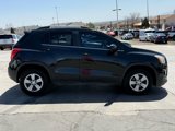 Used 2015 Chevrolet Trax LT w/ LT Sun and Sound Package image 4