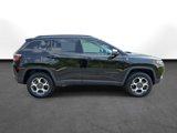 Used 2022 Jeep Compass Trailhawk w/ Trailhawk Convenience Group image 4