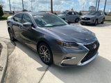 Used 2018 Lexus ES 350 w/ Luxury Package w/Wood Trim image 4