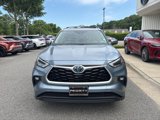 Used 2021 Toyota Highlander XLE image 3