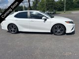 Used 2019 Toyota Camry SE image 4