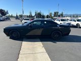 Used 2017 Dodge Challenger R/T image 4