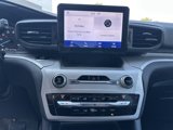 Used 2021 Ford Explorer XLT image 3