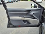 Used 2022 Toyota Camry LE image 5