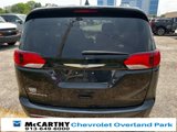 Used 2019 Chrysler Pacifica Touring-L Plus image 4