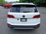 Used 2022 Volkswagen Taos SE image 4