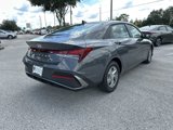 New 2025 Hyundai Elantra SE image 3